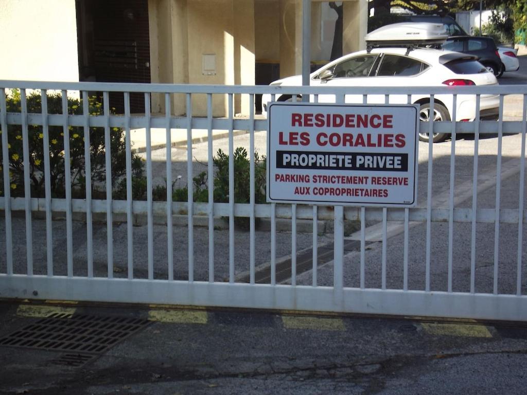 Appartement Spacieux Et Calme Classe 4 Etoiles, A 300M De La Mer Sainte-Maxime Luaran gambar